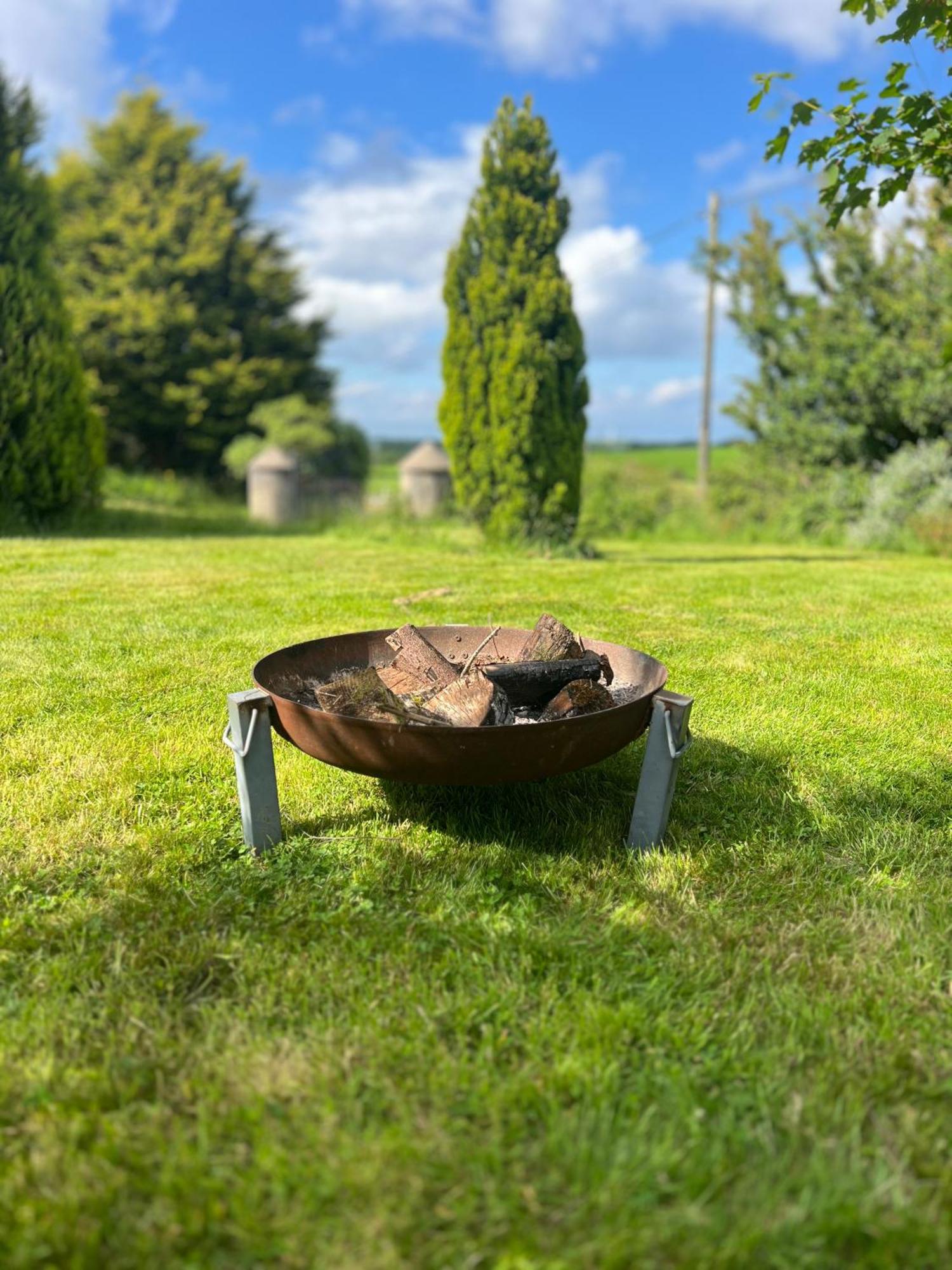Bluebell Tent At Ballyward Croft Ardkeen المظهر الخارجي الصورة